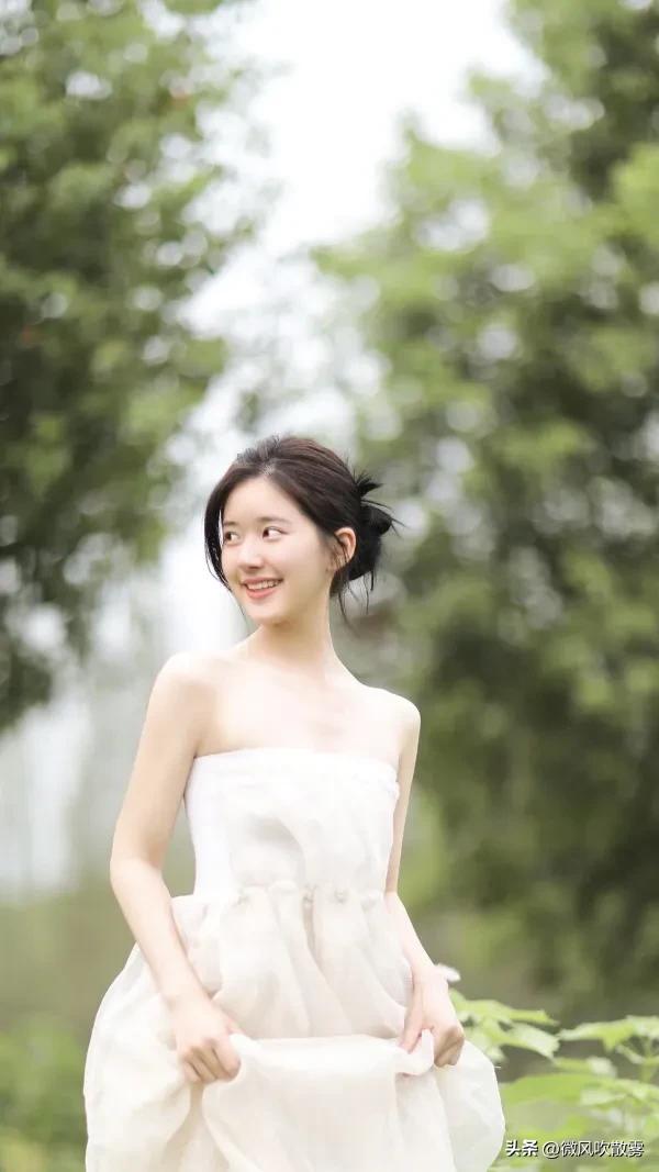 足球宝贝明星身材,足球明星高清写真