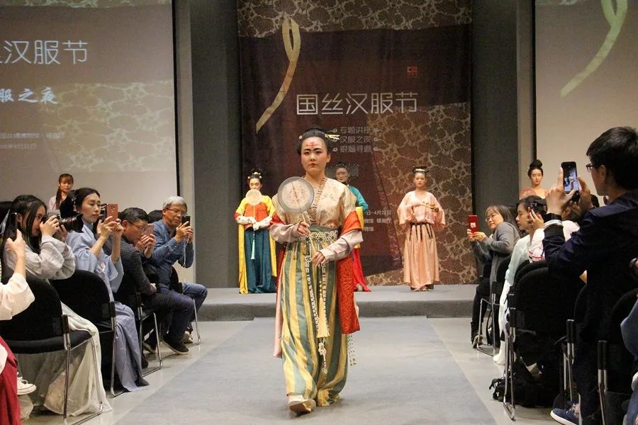 姹夋湇璐㈢粡,姹夋湇涔嬮兘