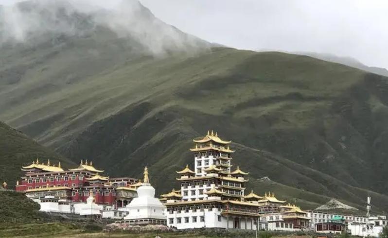 玉树有哪些风景比较好,玉树景观