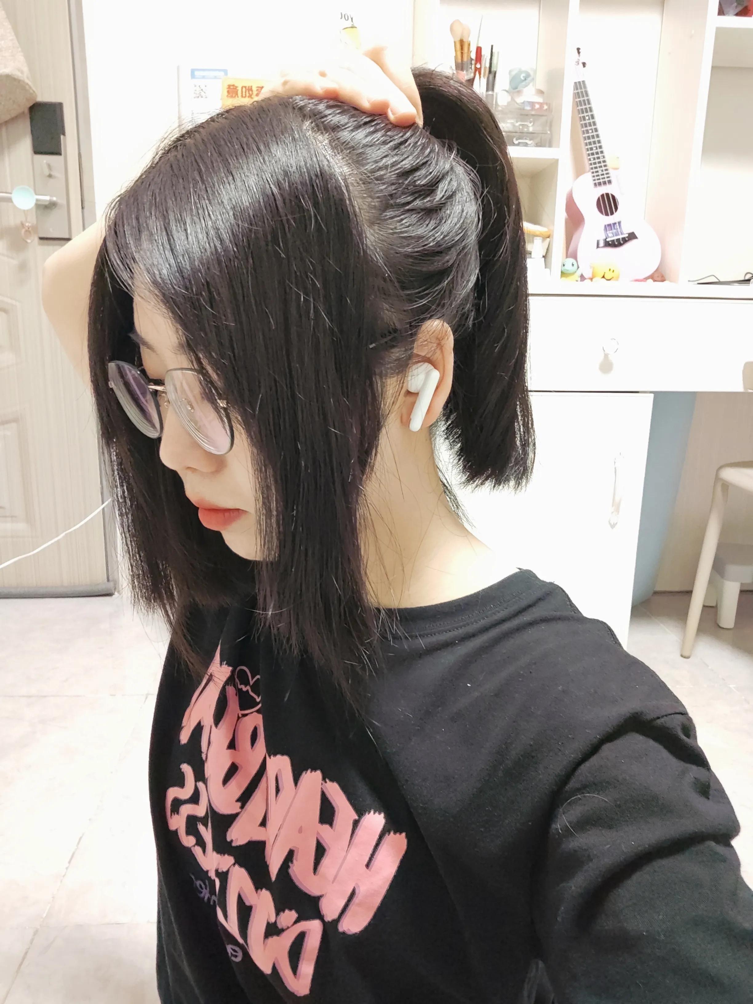 适合圆脸的高颅顶丸子头,夏季凉爽发型中长发丸子头