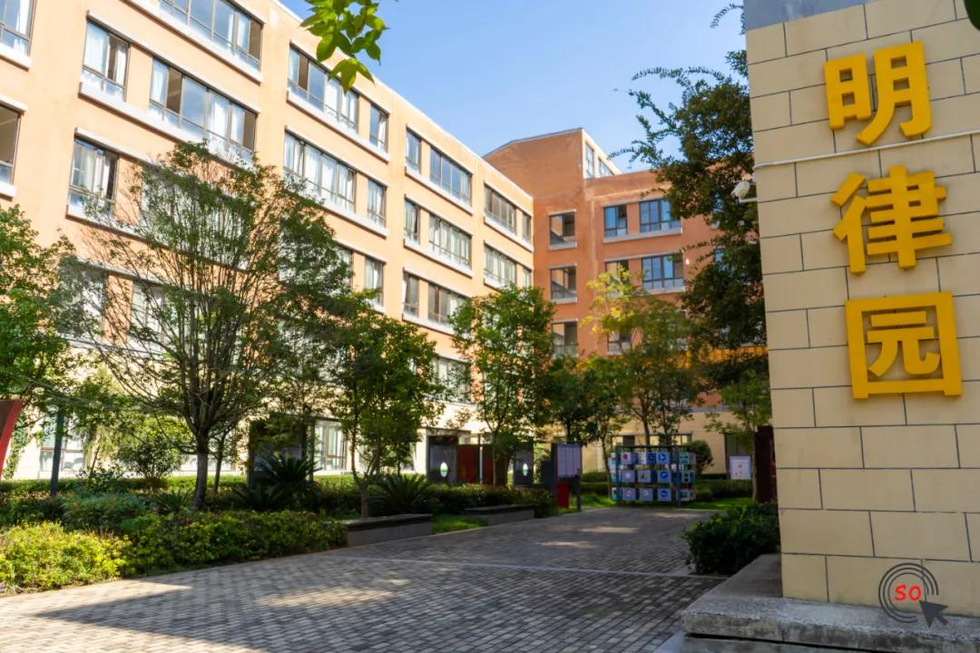 校园每个角落法治教育,校园法制一角