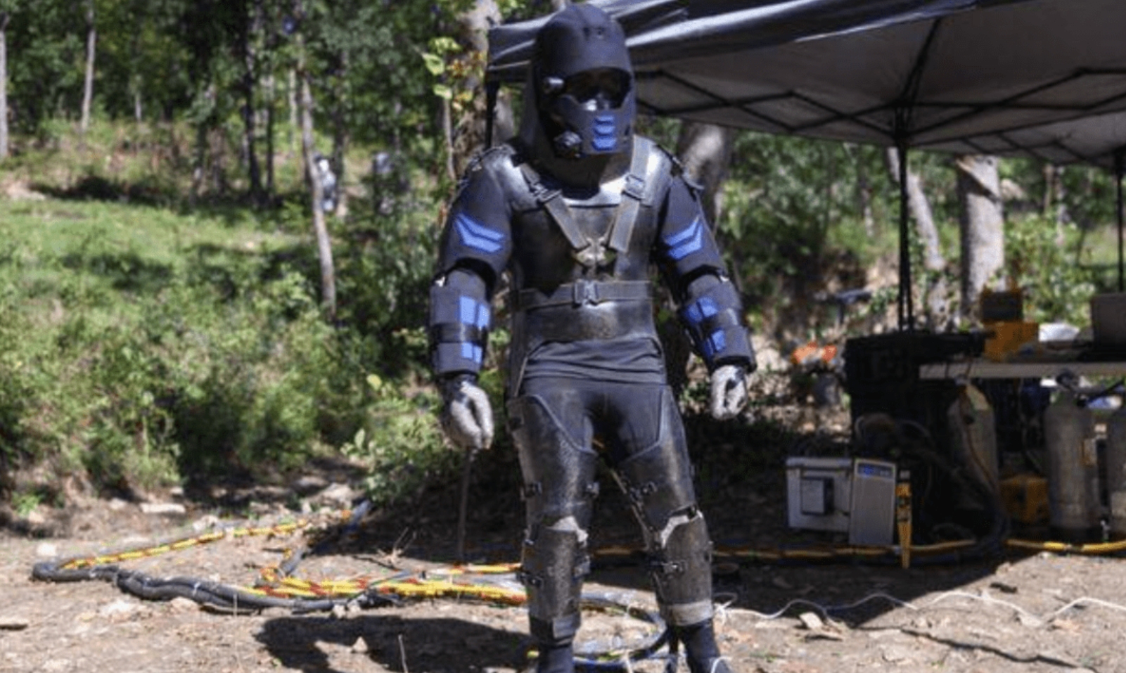 被蛇吞了肚子的科学实验,被蟒蛇吞下的24小时实验