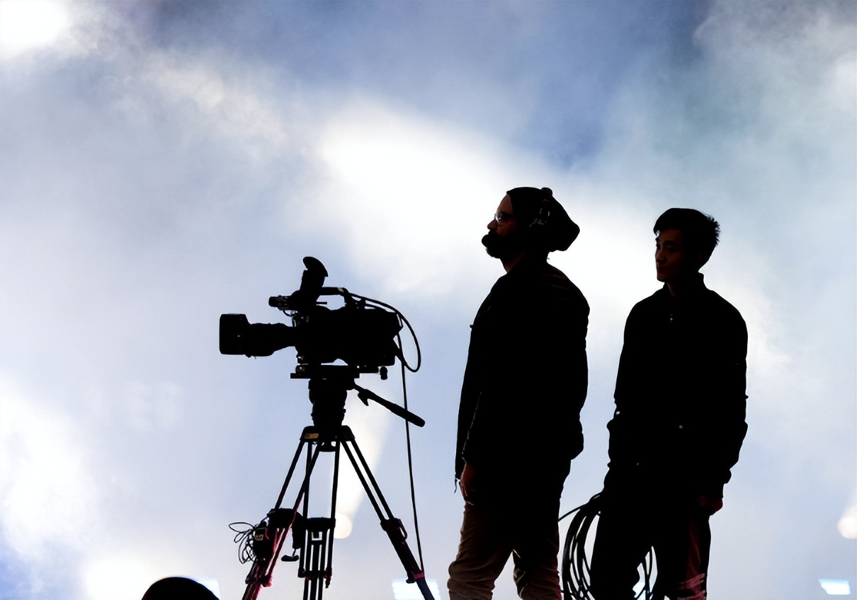 短视频标题如何吸引人,短视频如何选标题才能吸引人