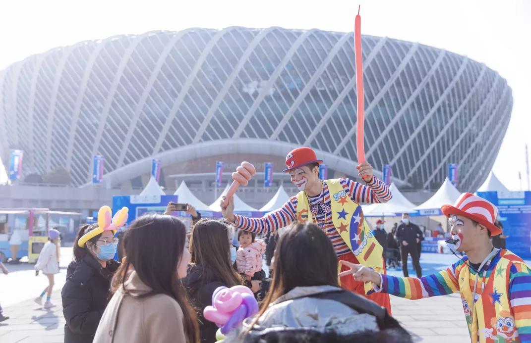 江城冰雪盛宴向您发出温暖邀约,江城冰雪盛宴喜迎八方宾客