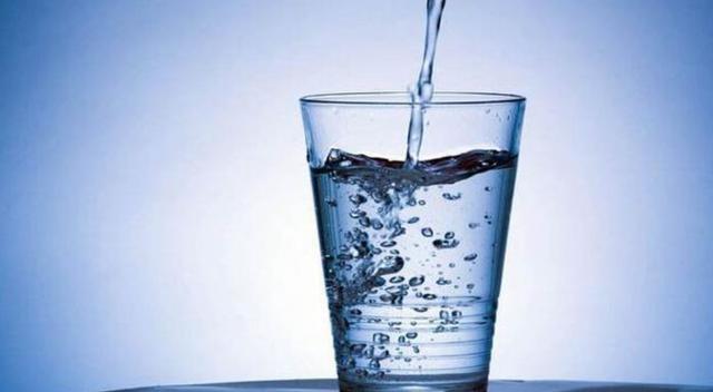 有的女人为什么越老越好看,有的女人明明已经绝经却依旧年轻