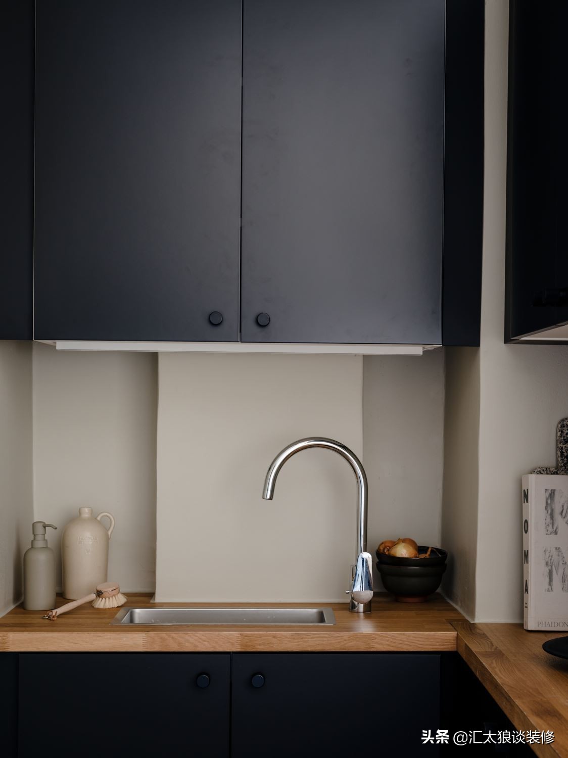 第一眼就被惊艳了,极简精致小公寓