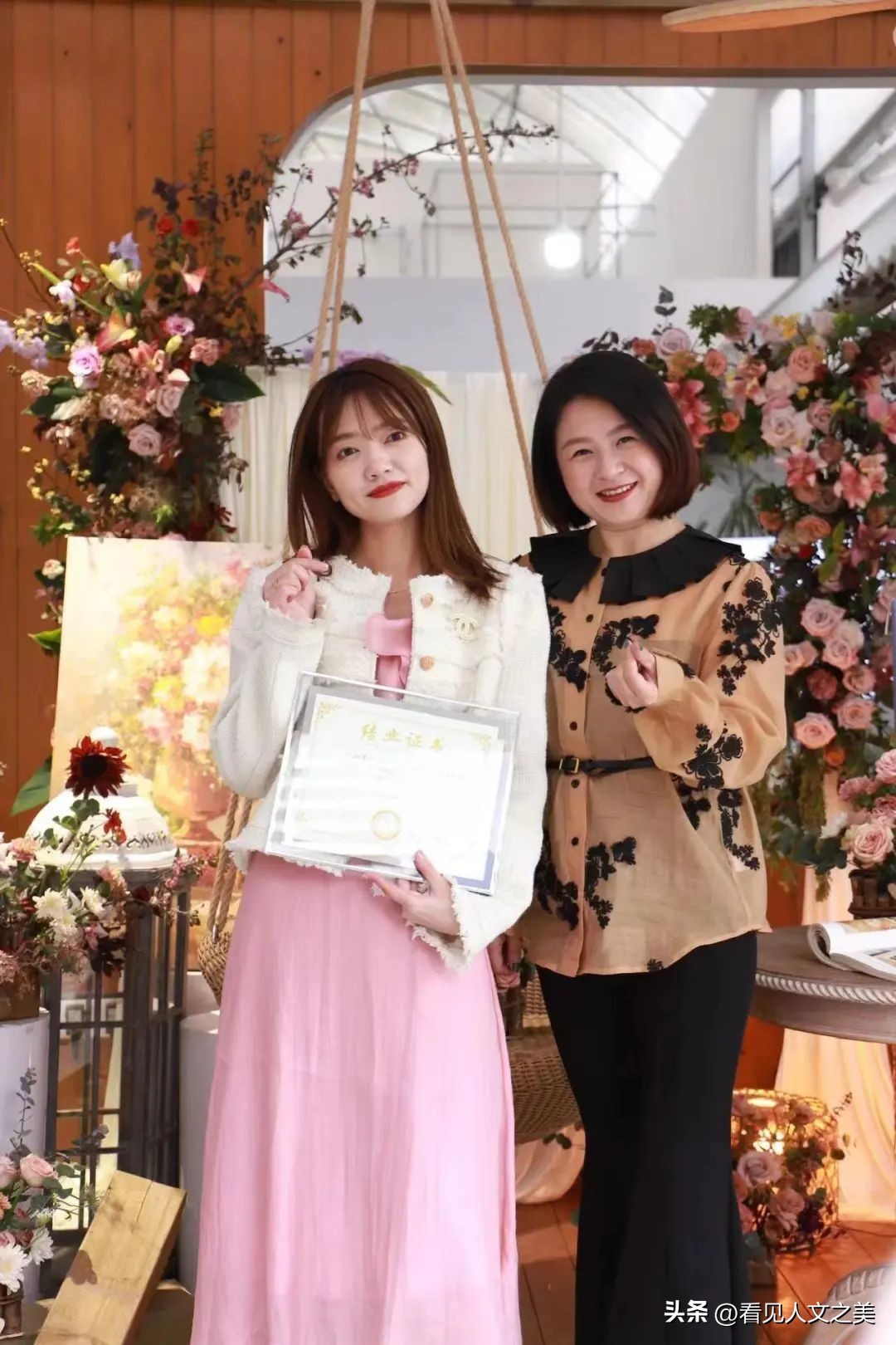 90%的花店梦死在花艺的执念上！校长提醒：开店必学的老板思维。