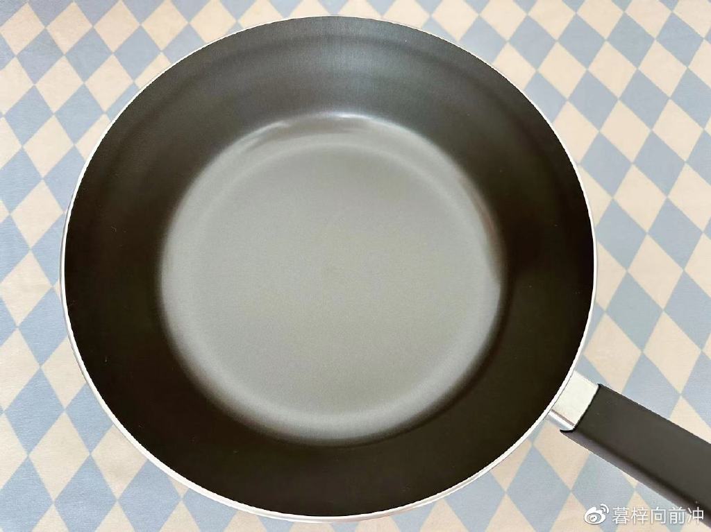 耐用而不粘的锅推荐,怎样买不粘锅底的锅