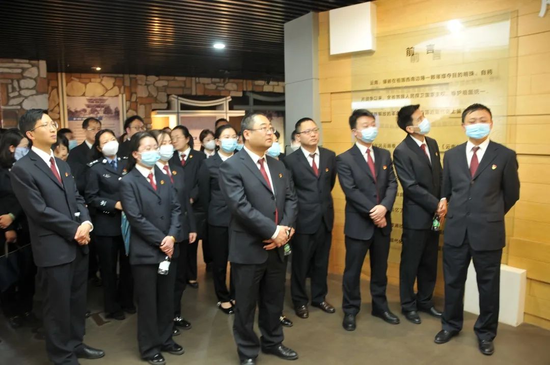 医院缅怀革命先烈主题党日活动,缅怀革命先烈赓续斗争精神