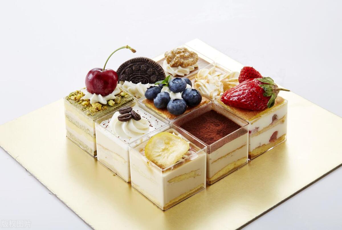 女生怎么开店,开一家糕点店收益怎么样