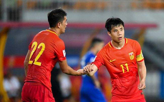 蒿俊闵质问武汉俱乐部欠薪行为,蒿俊闵转会武汉有多重磅