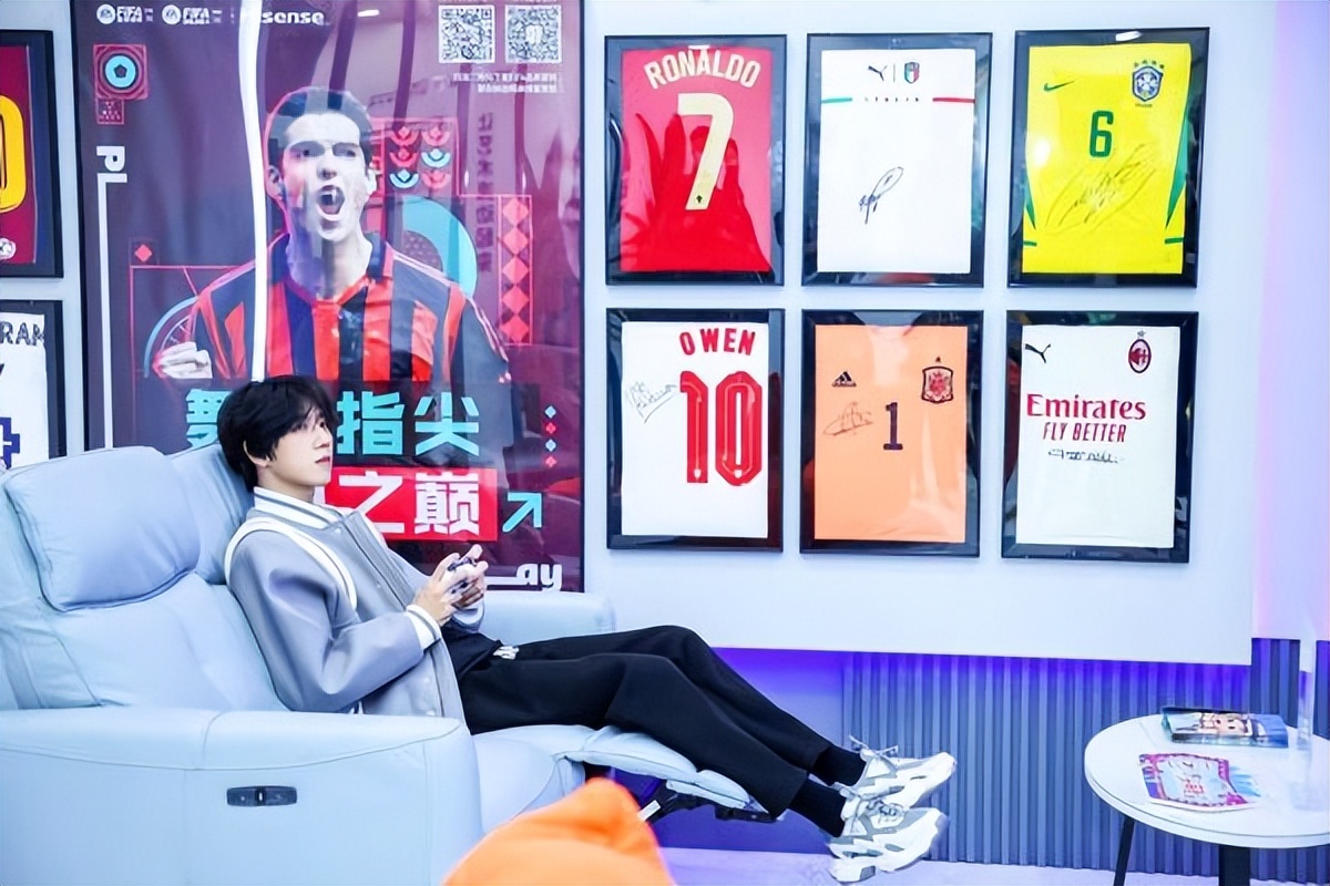 海信卡塔尔世界杯新款,卡塔尔世界杯海信线下活动