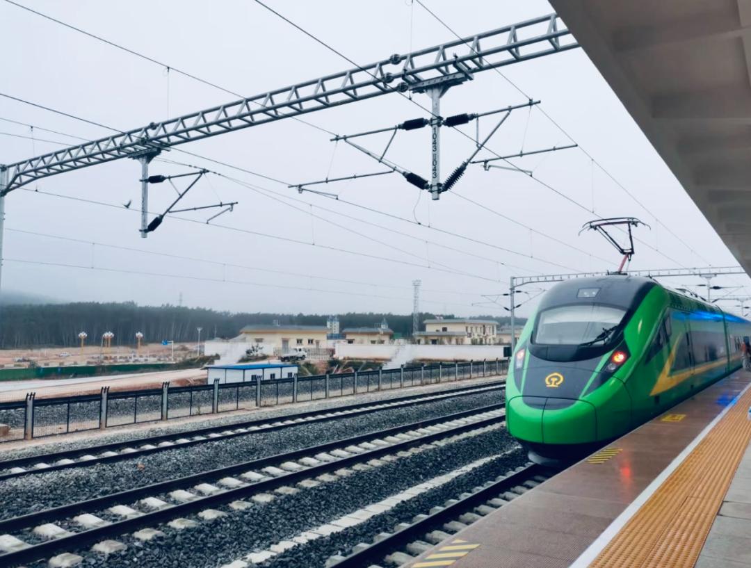 乘坐高铁去老挝最全通关攻略,中老铁路可以去老挝旅游吗