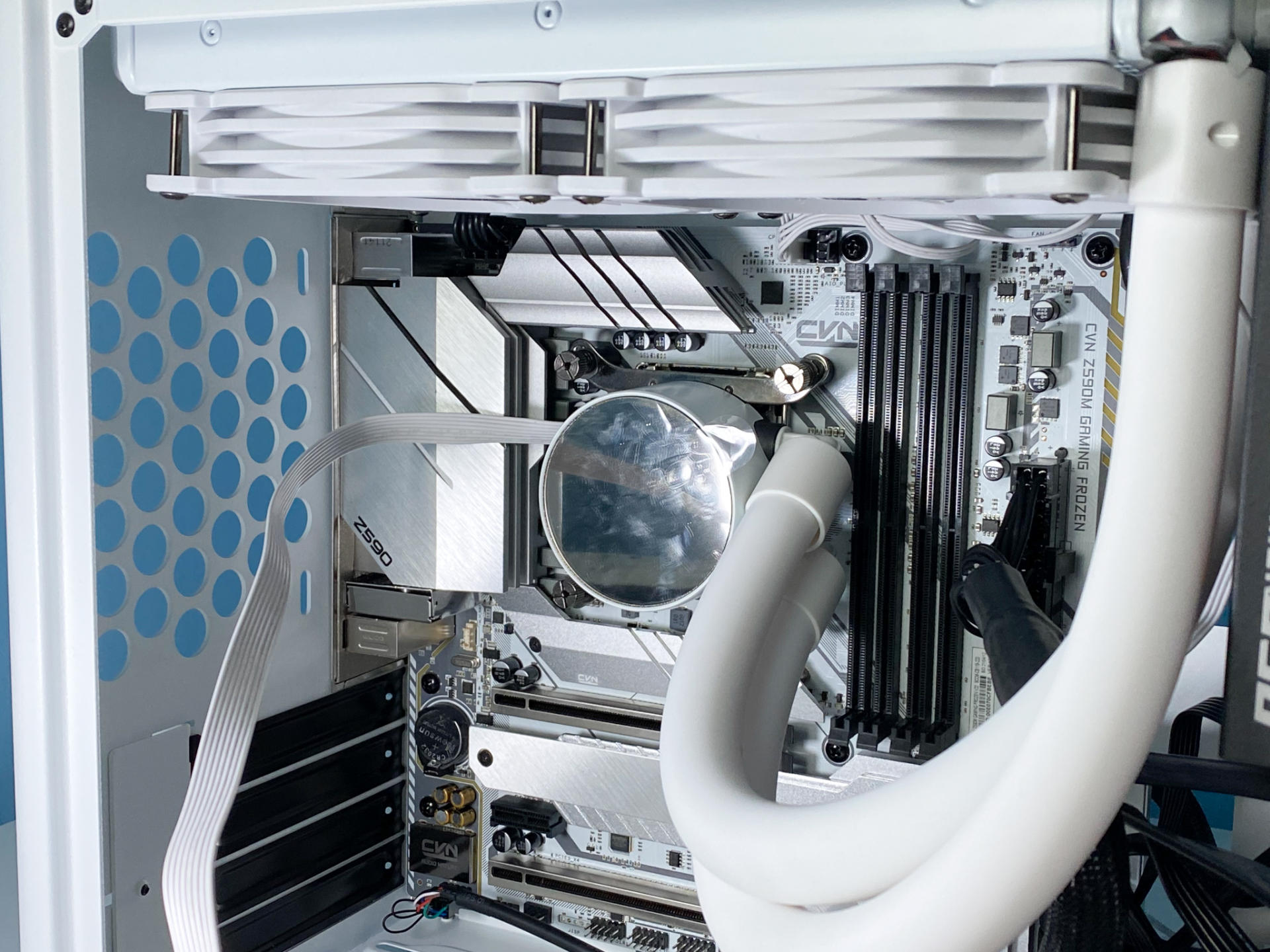 自己动手做的双层透明电脑机箱,1万5电脑最强组装炫酷机箱