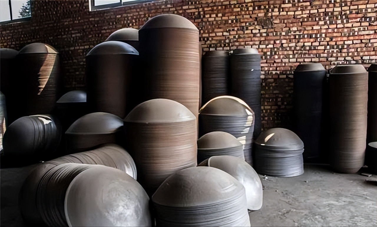 央视曝光的毒铁锅,低价铁锅全部是毒铁锅是真的吗