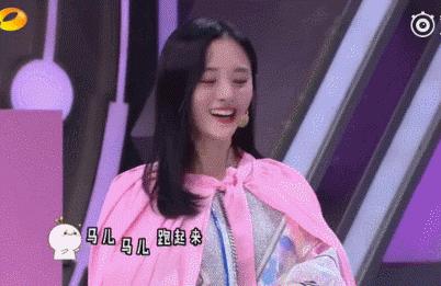 杨幂谍战跳舞,杨幂采访视频揭秘娱乐圈