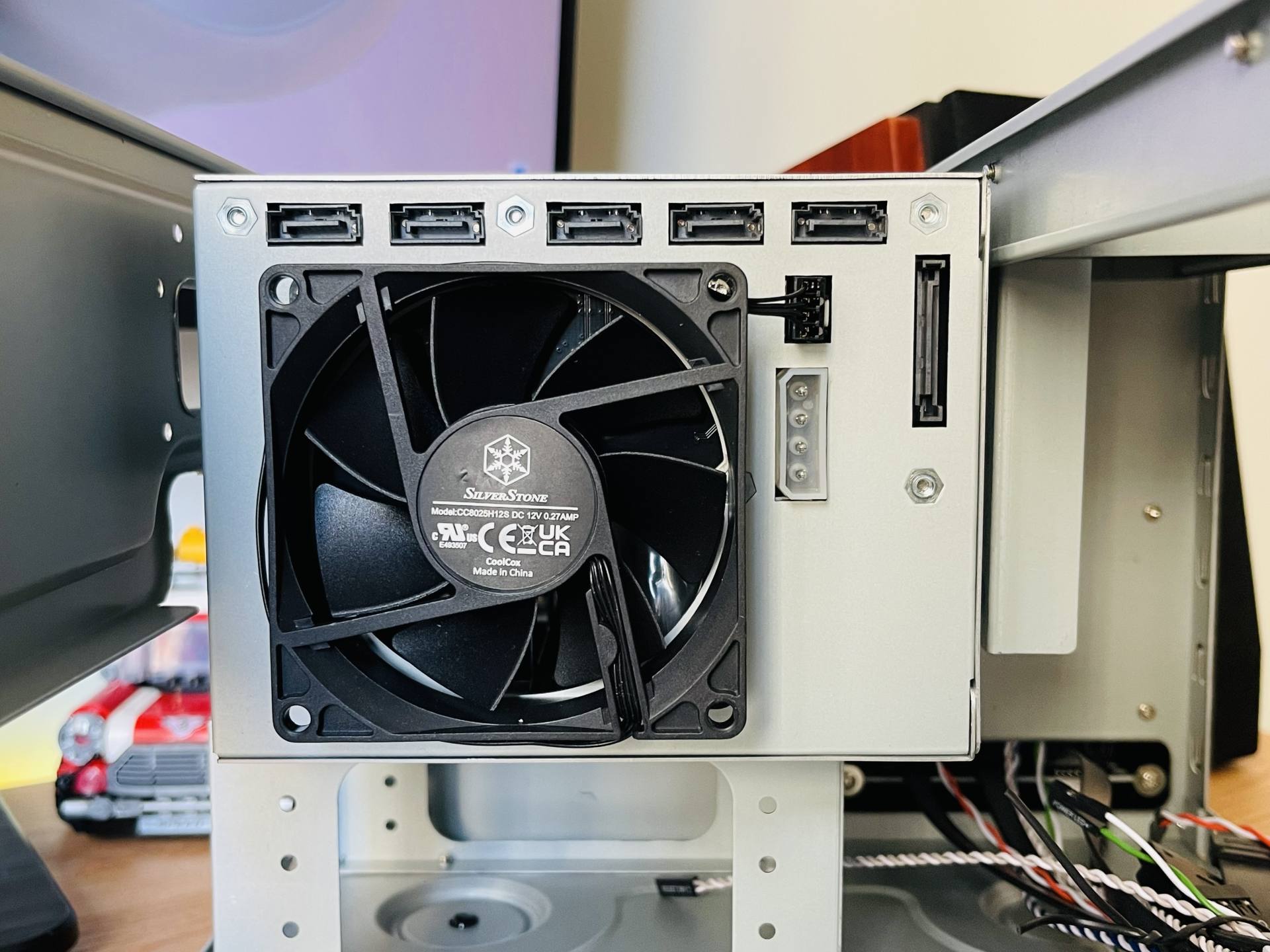 银欣机箱组装nas,银欣搭建nas