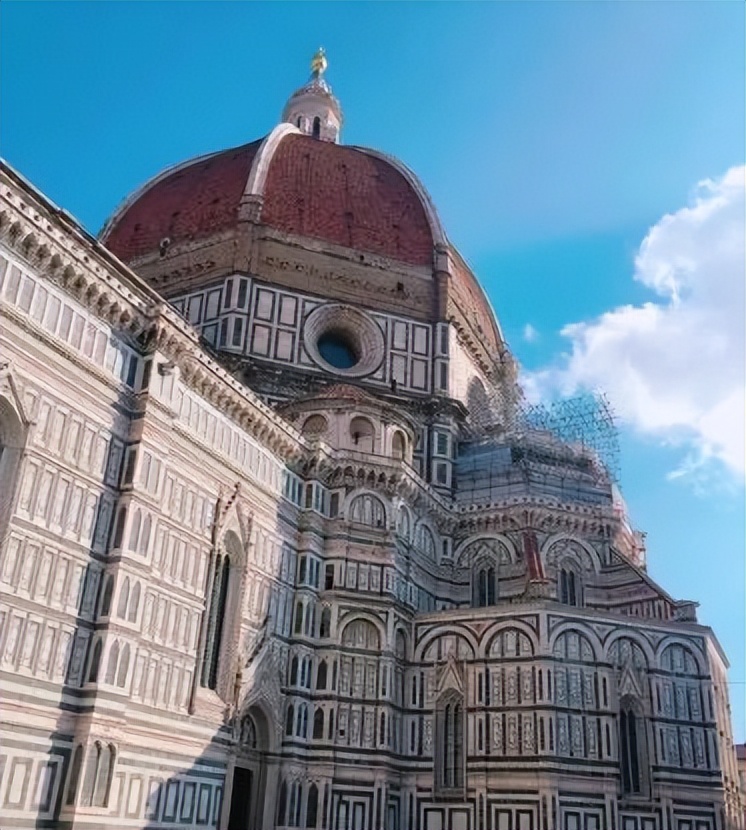 这座边陲小城才叫足球圣城99%人不知道的风景