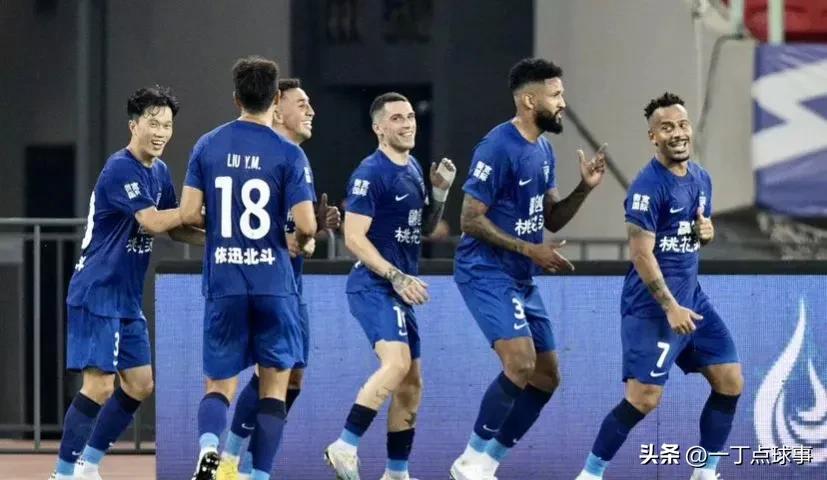 中超：海港3-0津门虎暂登顶,中超最终积分榜三镇榜首海港第四