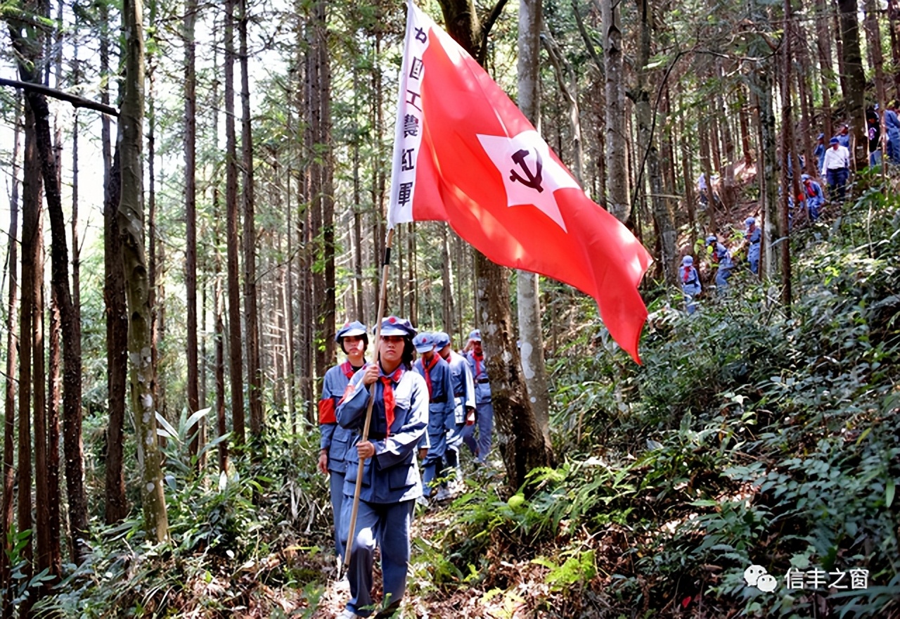 江西省信丰旅游景区,信丰坪地山凤溪谷旅游景点好玩吗