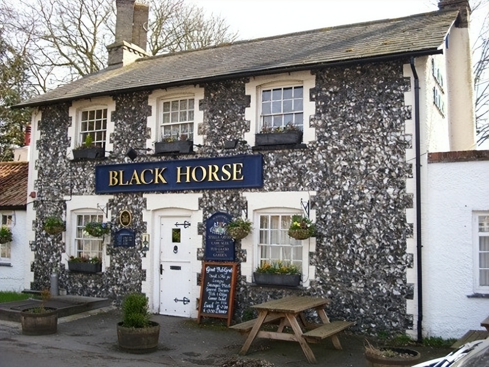 英国酒吧饮品的介绍,英国酒吧受欢迎程度