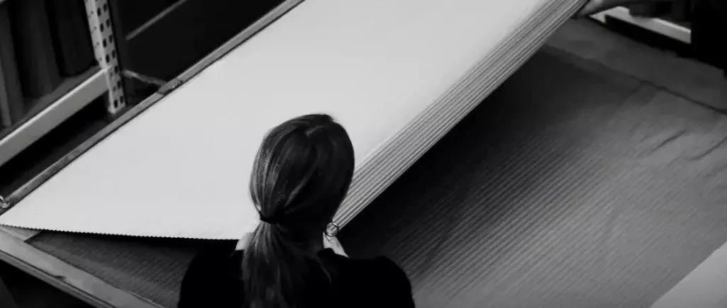 chanel衣服为啥贵,chanel女装贵吗