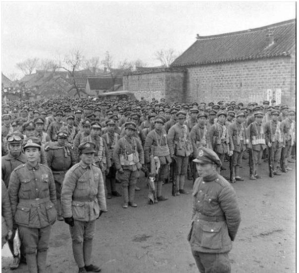 陈毅的军事能力如何？蒋介石曾两次评价，结论完全相反