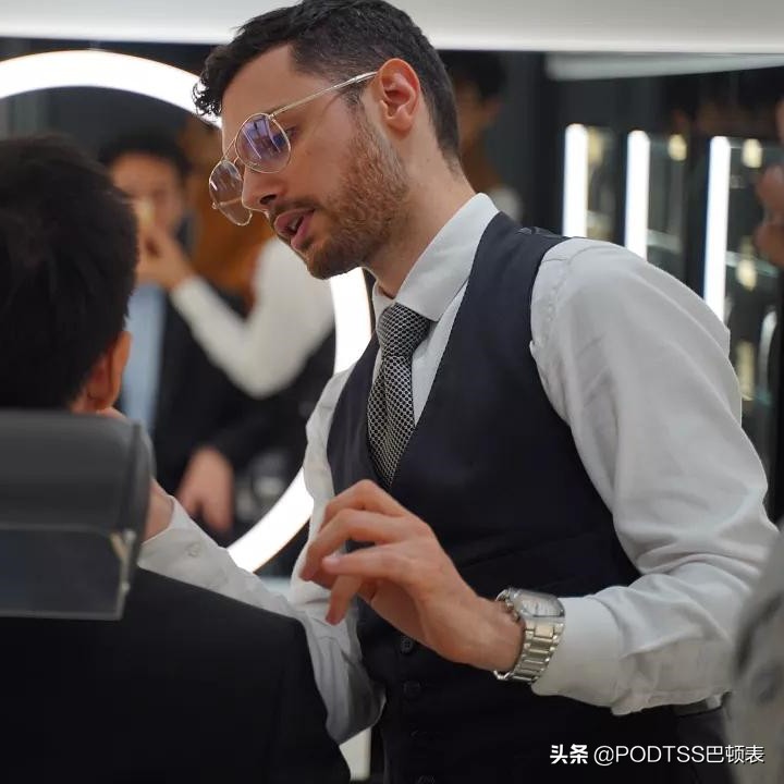 不过时的五款腕表,经典不过时8款腕表男人必入