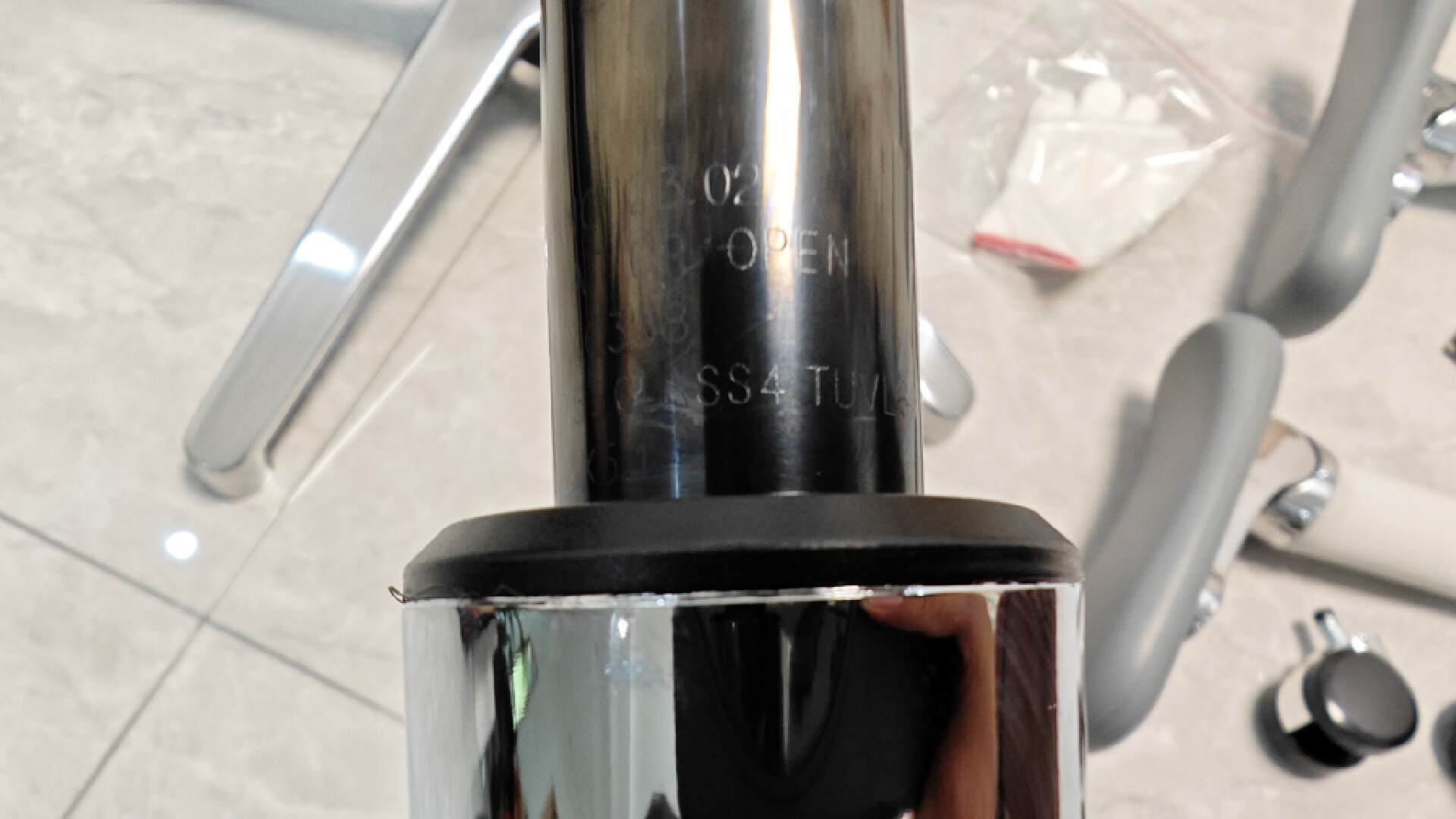 朝九晚五是时候给自己安排一把人体工学椅了！但是你会选购么？