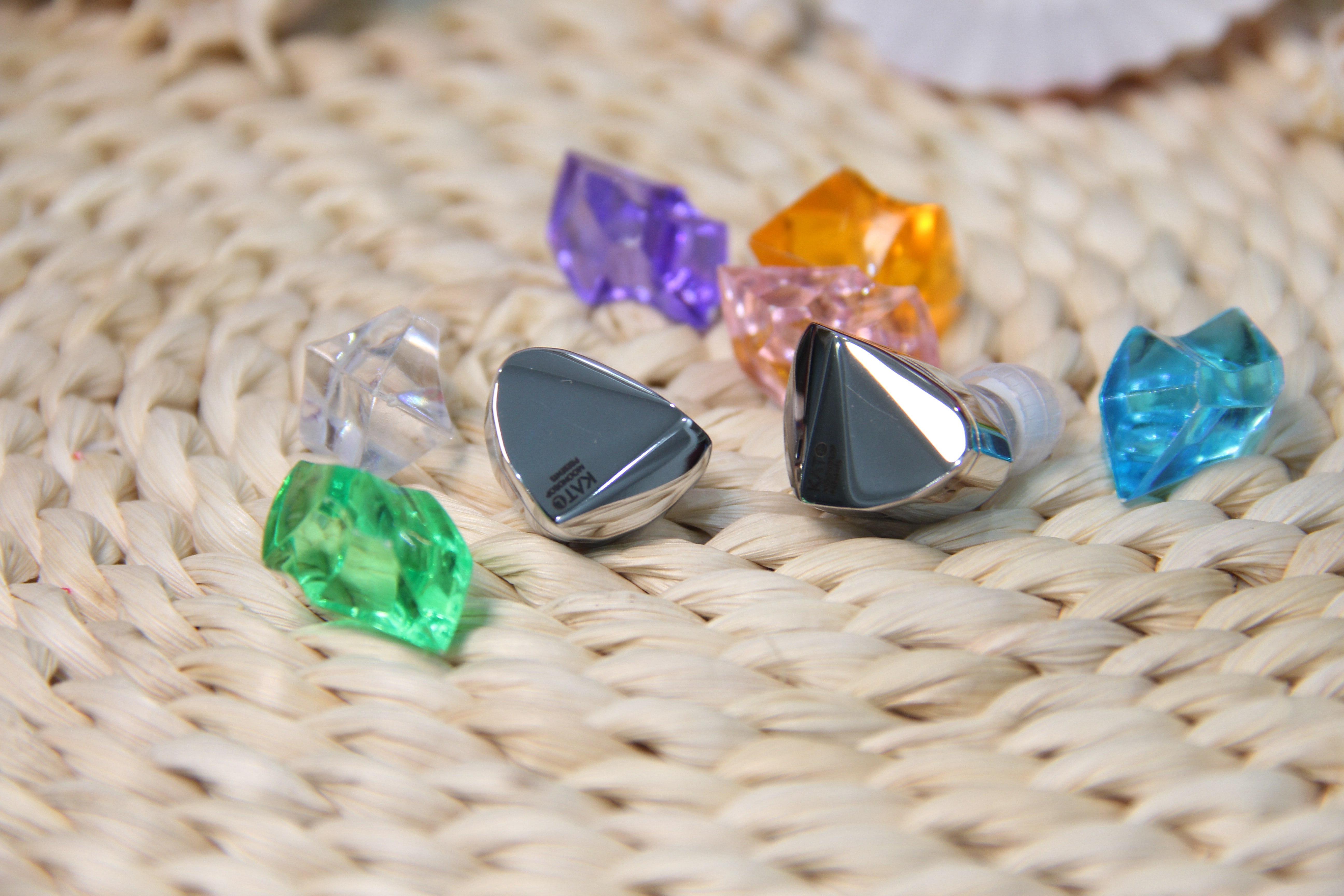 水月雨兰值得买吗,水月雨kato比得上费兰朵吗