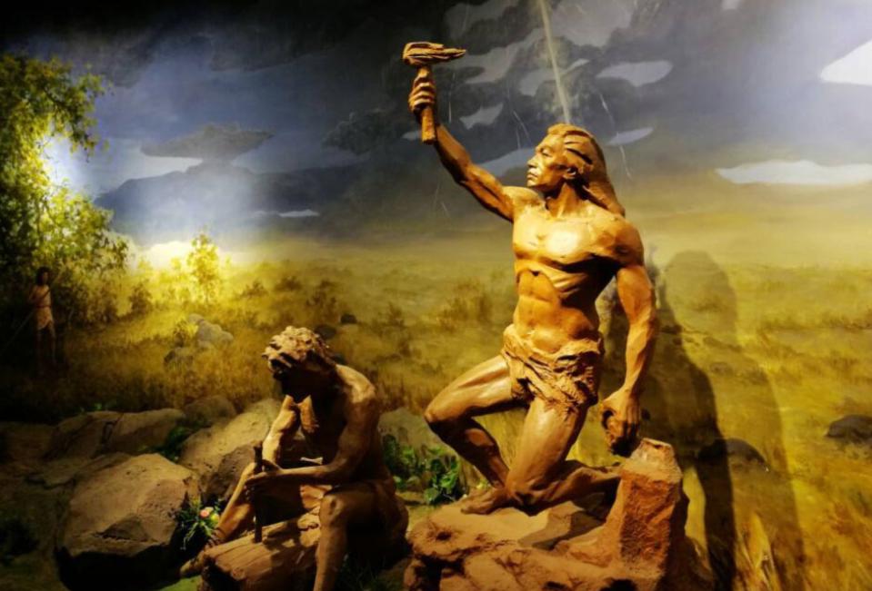 石器时代野人取火,锯竹取火钻木取火擦木取火