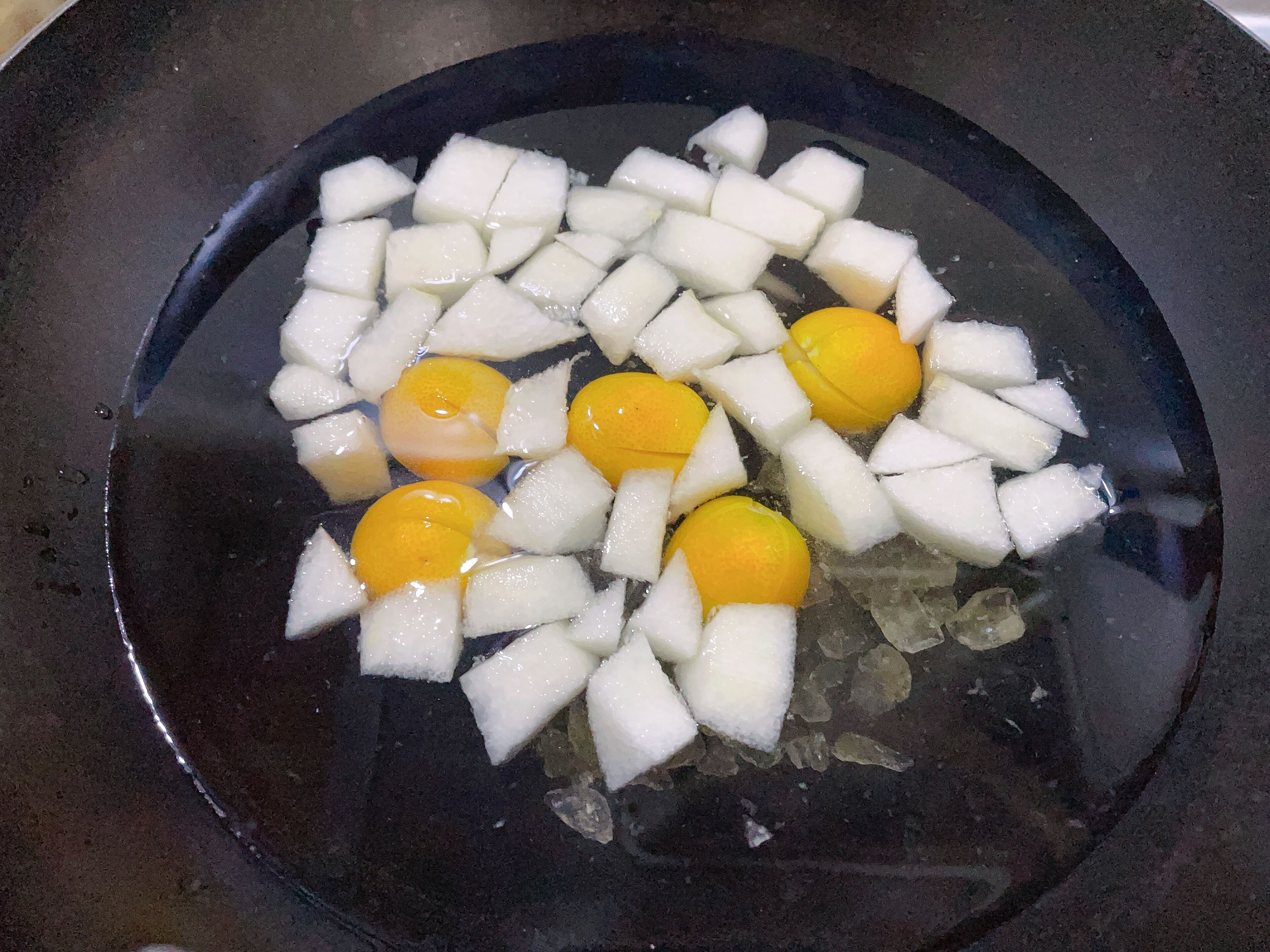 喉咙痛得像吞刀片吃什么药效果好,嗓子疼跟吞刀片一样吃什么好得快