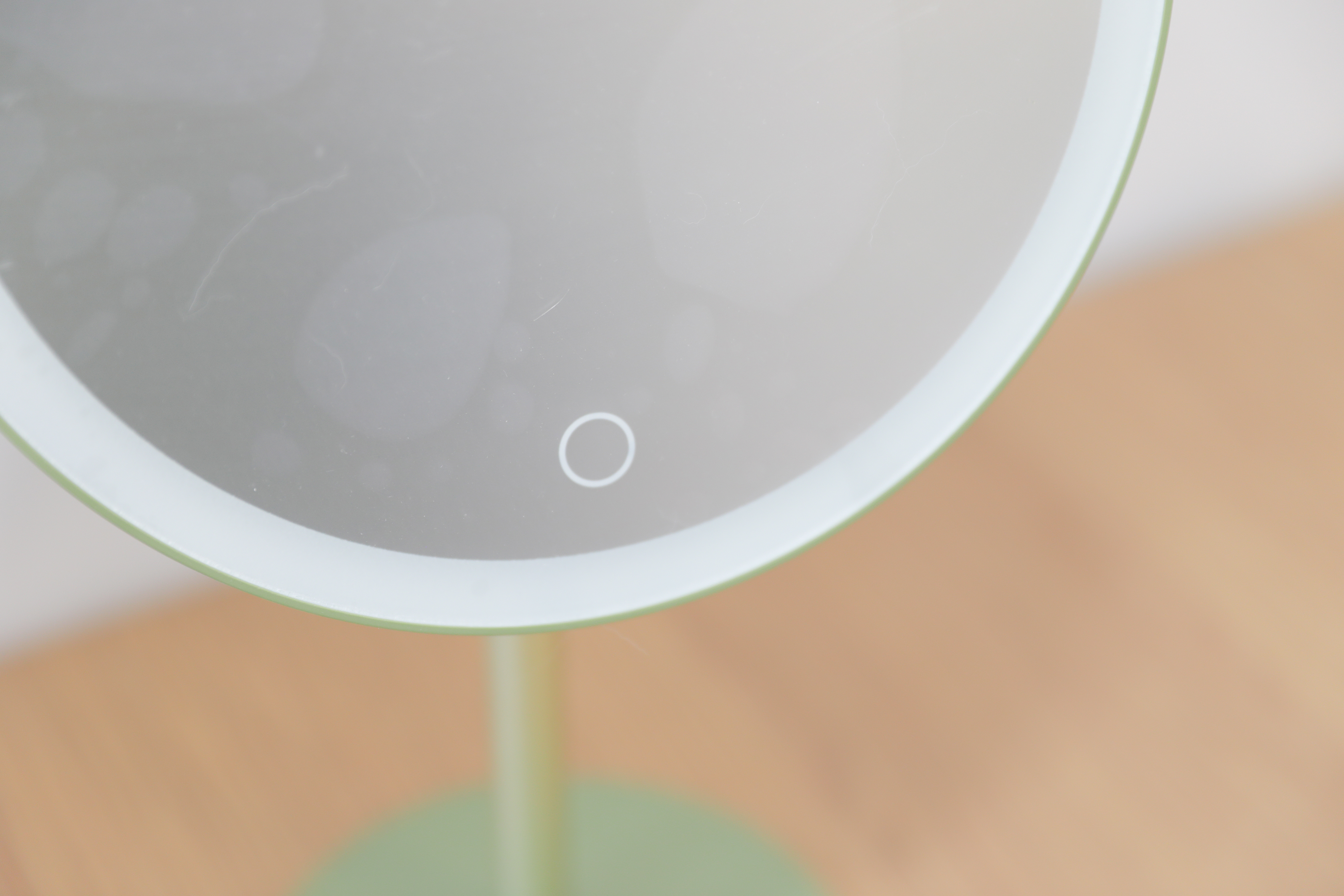 职场新人化妆教程,职场化妆新手推荐