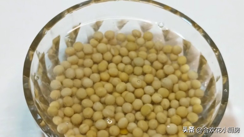 芹菜黄豆低脂做法,芹菜黄豆正宗做法