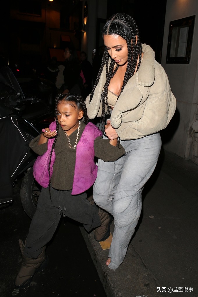 坎耶维斯特和他老婆穿搭,坎耶维斯特妻子亮相巴黎