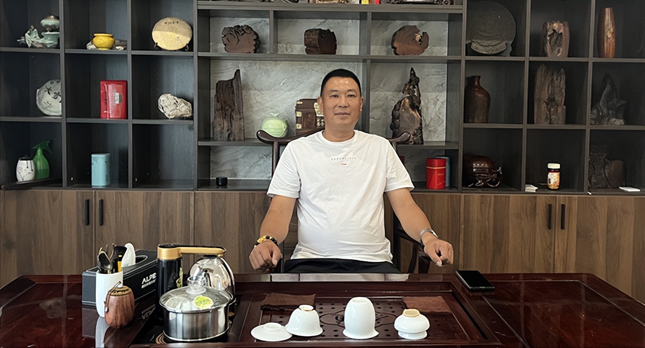 巴中市天府金帝装饰有限公司,巴中市金窝窝装饰工程有限公司