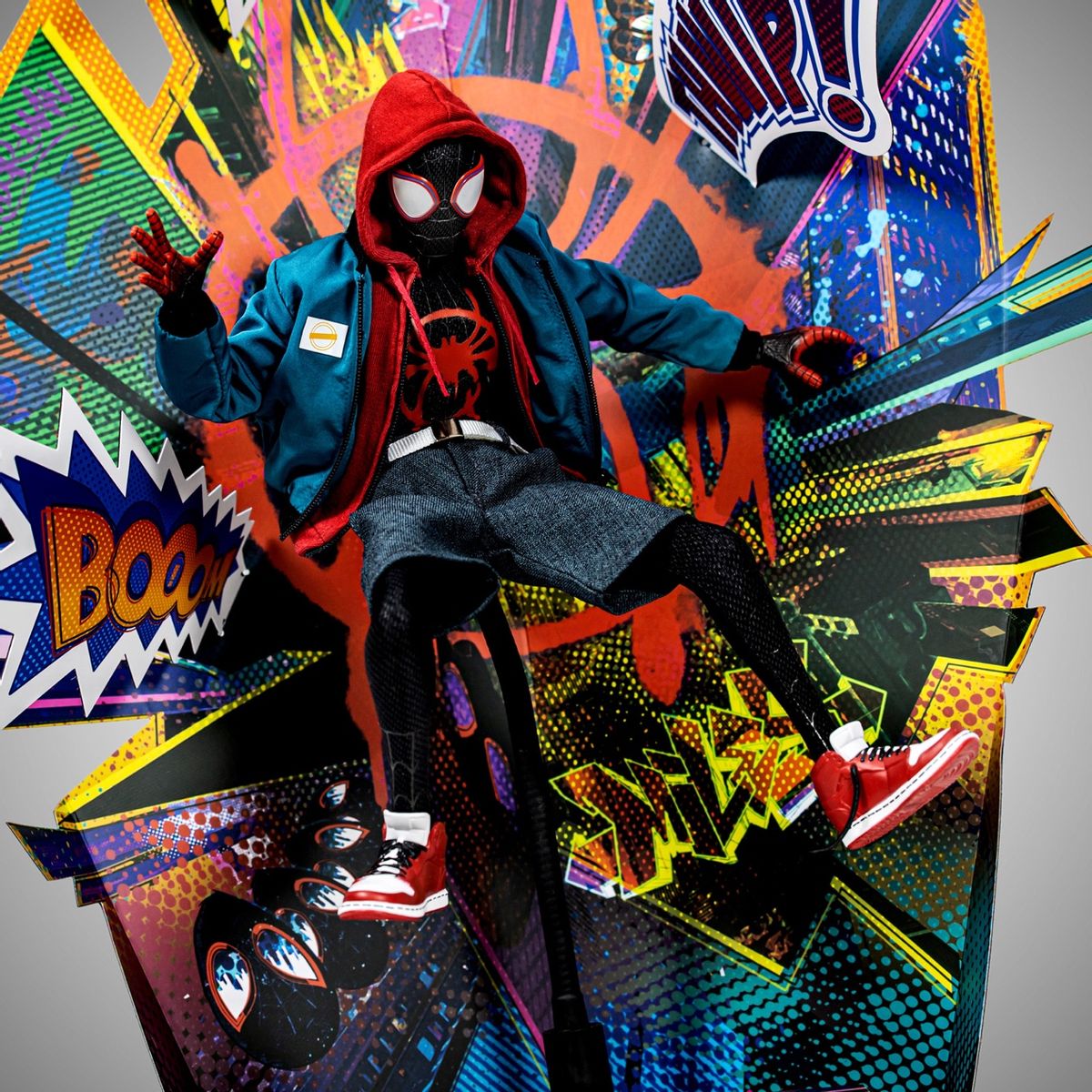 3头雕2套衣服，这个小黑蛛太好玩了：HotToys平行宇宙版迈尔斯