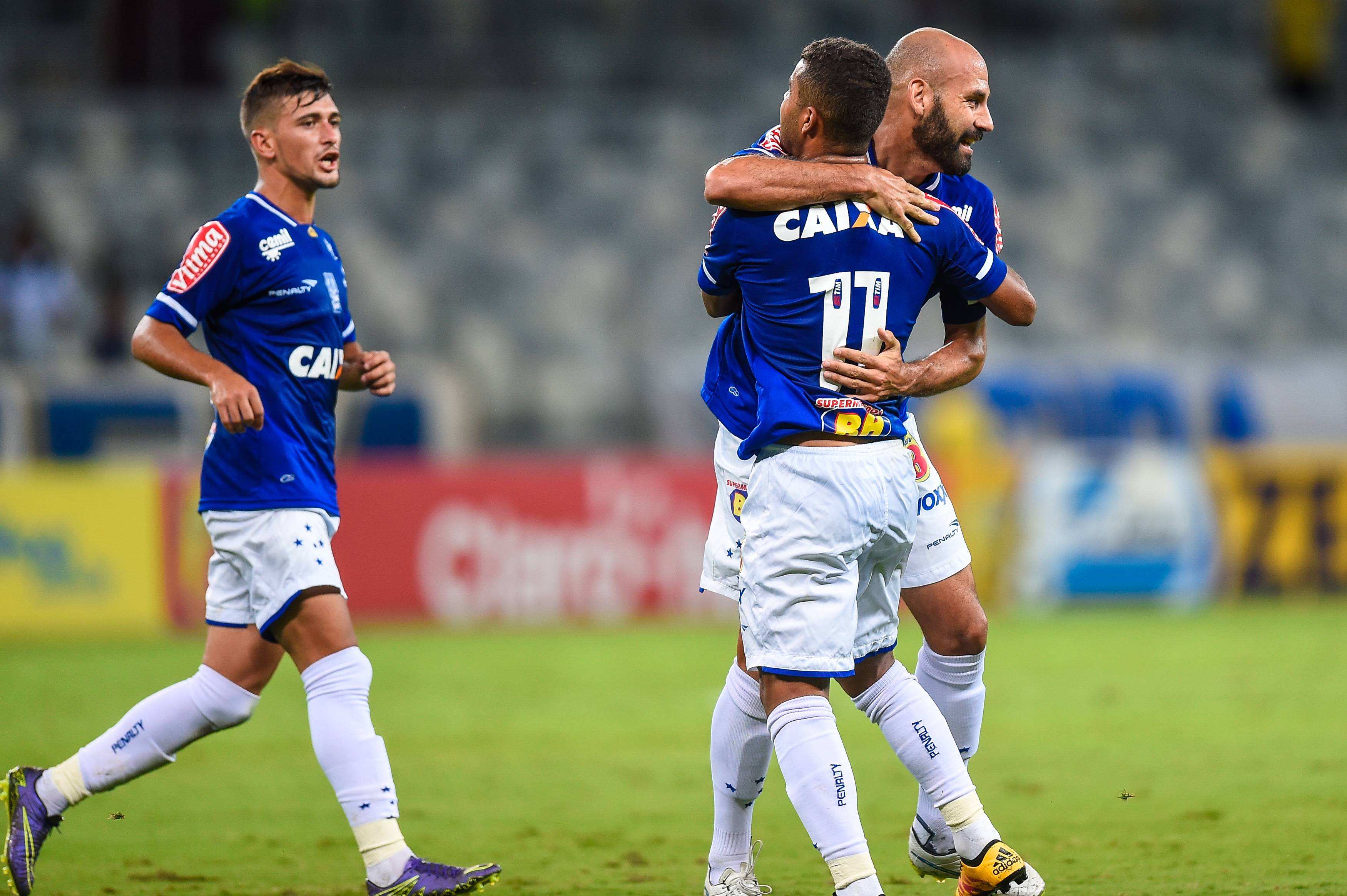 巴西杯弗洛米嫩塞vs克鲁塞罗,圣保罗对克鲁塞巴西杯