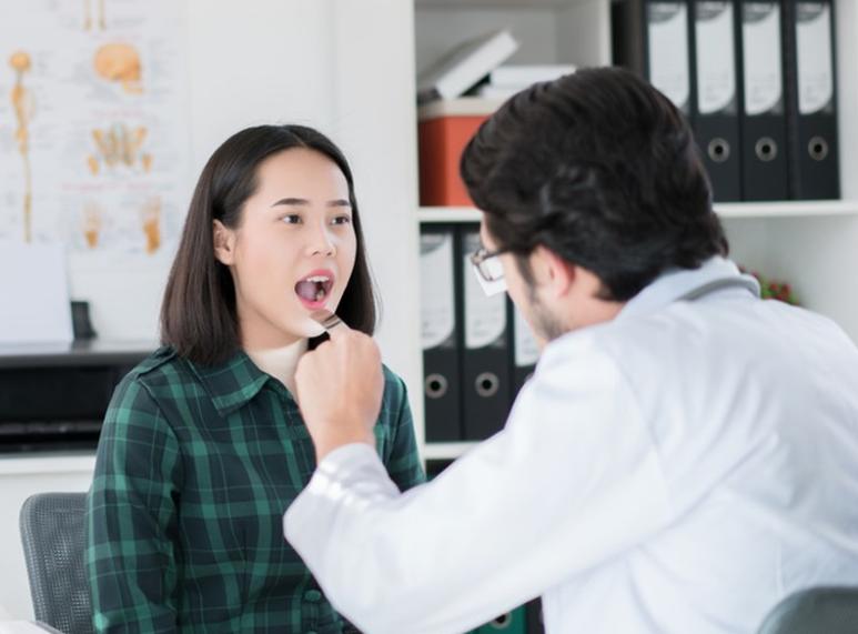 口腔扁平苔藓是中药好还是西药好,中药可以彻底治愈口腔扁平苔藓吗