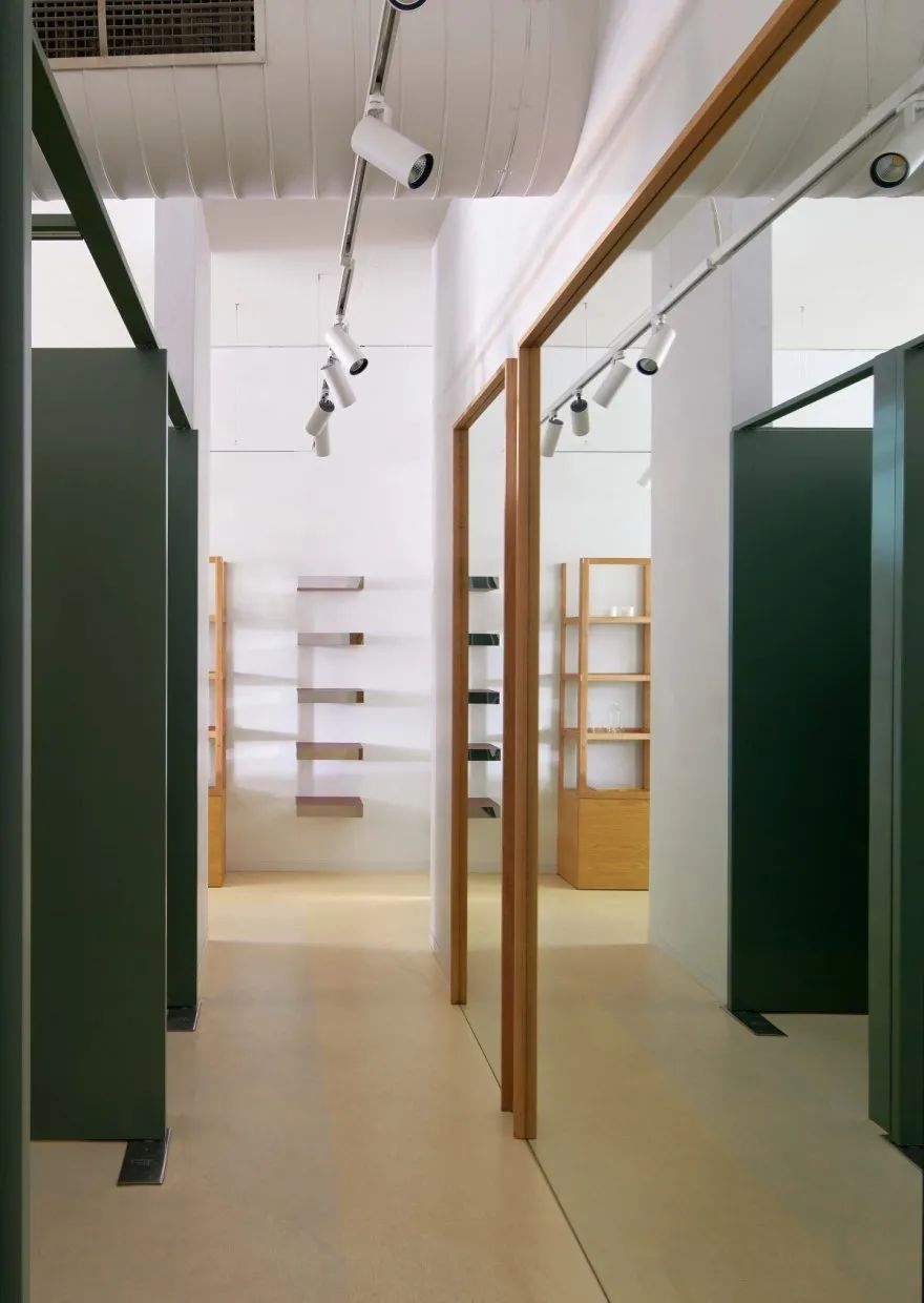 澳洲女装店设计,leemathews服装