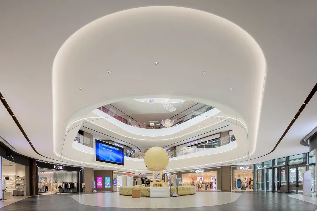 上海宝山龙湖天街购物中心,上海宝山花园城商场