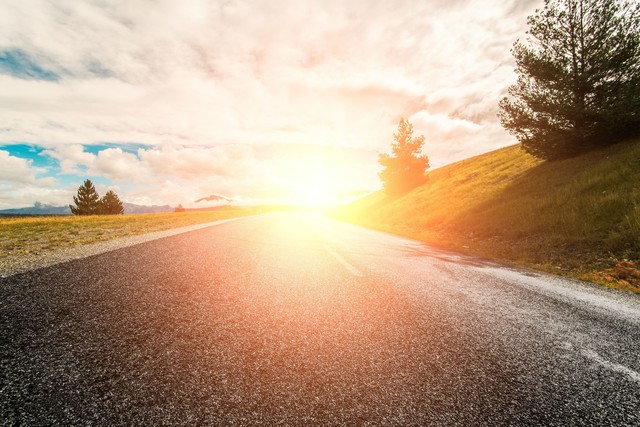 小区楼房屋顶漏水找哪里处理,高层房屋楼顶漏水怎么划分责任