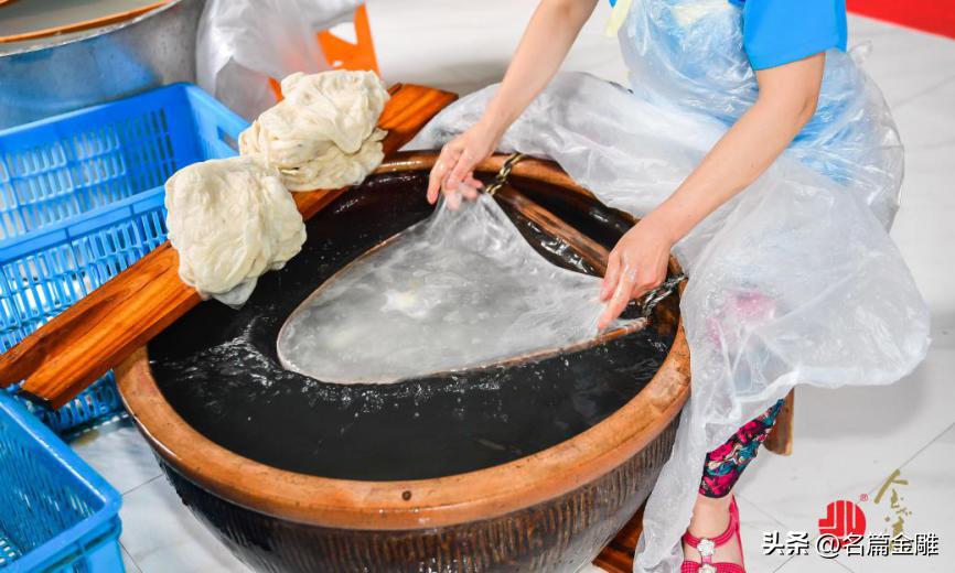 25年坚守假一赔亿卢亚波金加瀛是中国在国际市场唯一有地位的产品