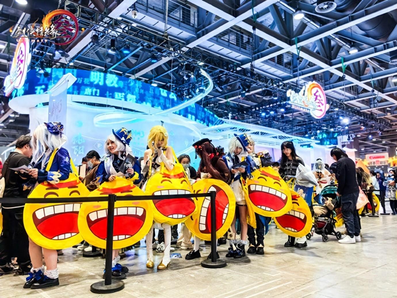 点燃acg文化狂潮，剑网3*界无**试玩人山人海