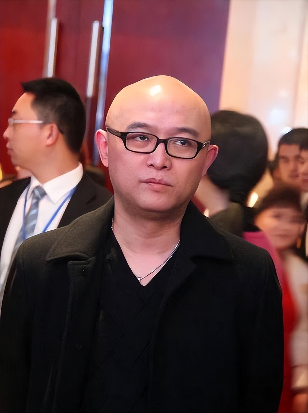 孟非主持人现状,孟非淡出主持界了吗