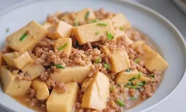 极具特色的家常菜红烧茄子,便宜好吃家常菜100道简单菜