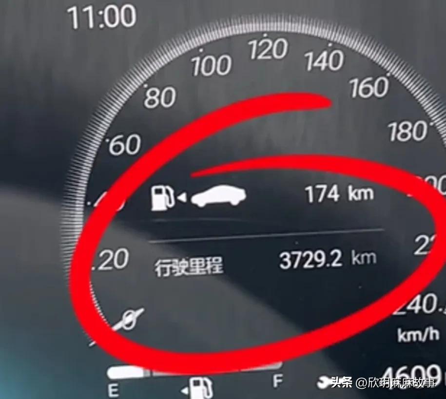 丰田塞那开了3000多公里后,车主:优缺点很明显