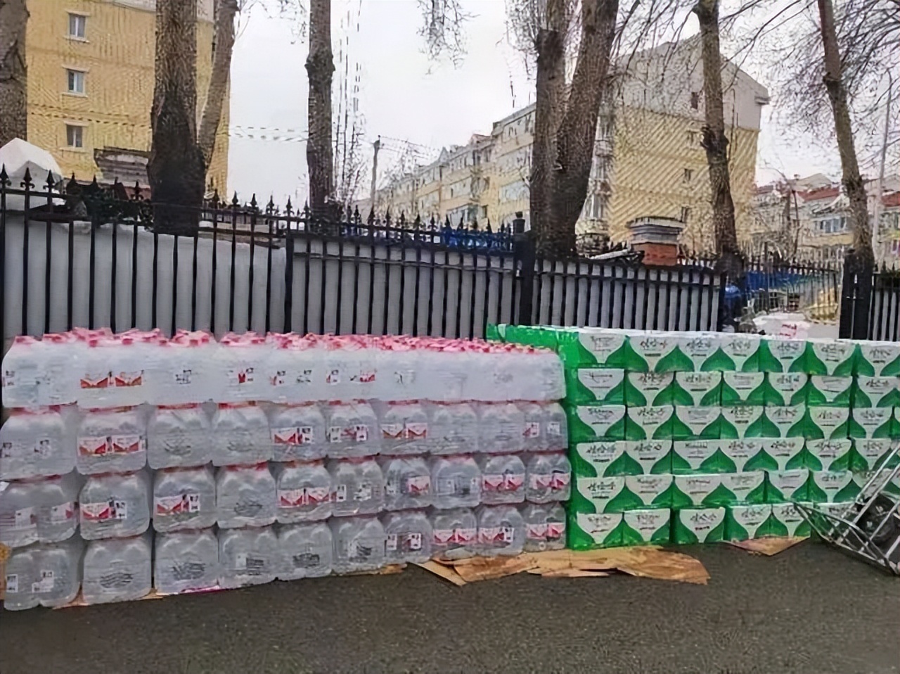 鍚屽績鎶楃柅鎯犳皯绾惧洶,鍚屽績鎶楃柅鏈夊姏搴﹀姪浼佺壕鍥版湁娓╁害