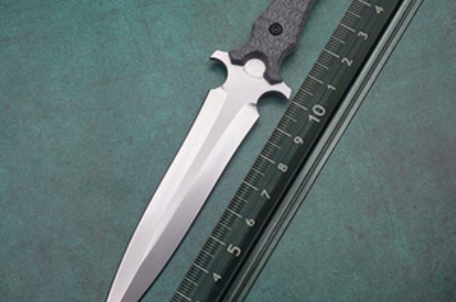 dc53和m390差距,钢材dc53和m390哪个更锋利