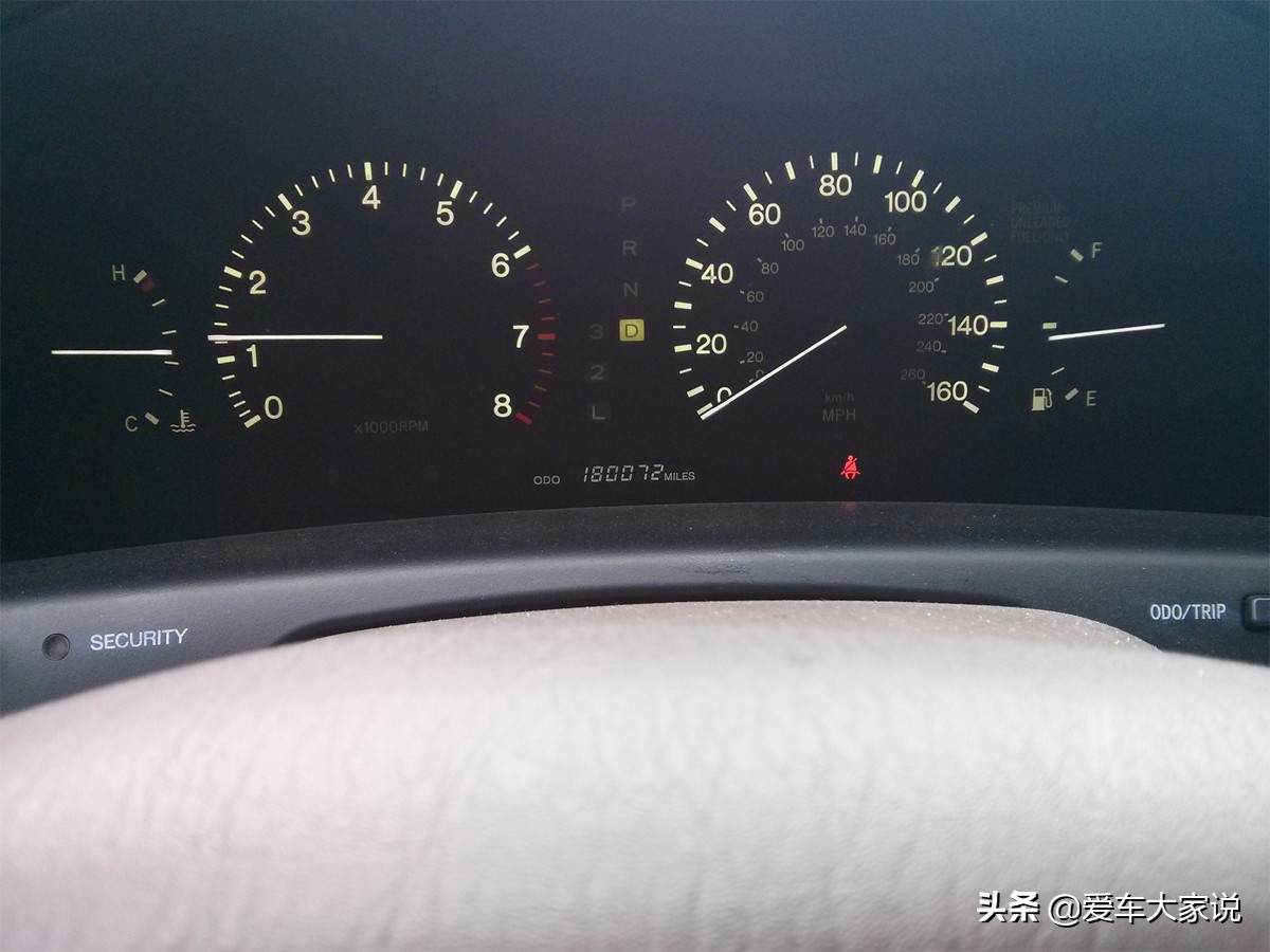 怠速发动机转速时高时低怎么回事,发动机怠速机油压力低怎么解决